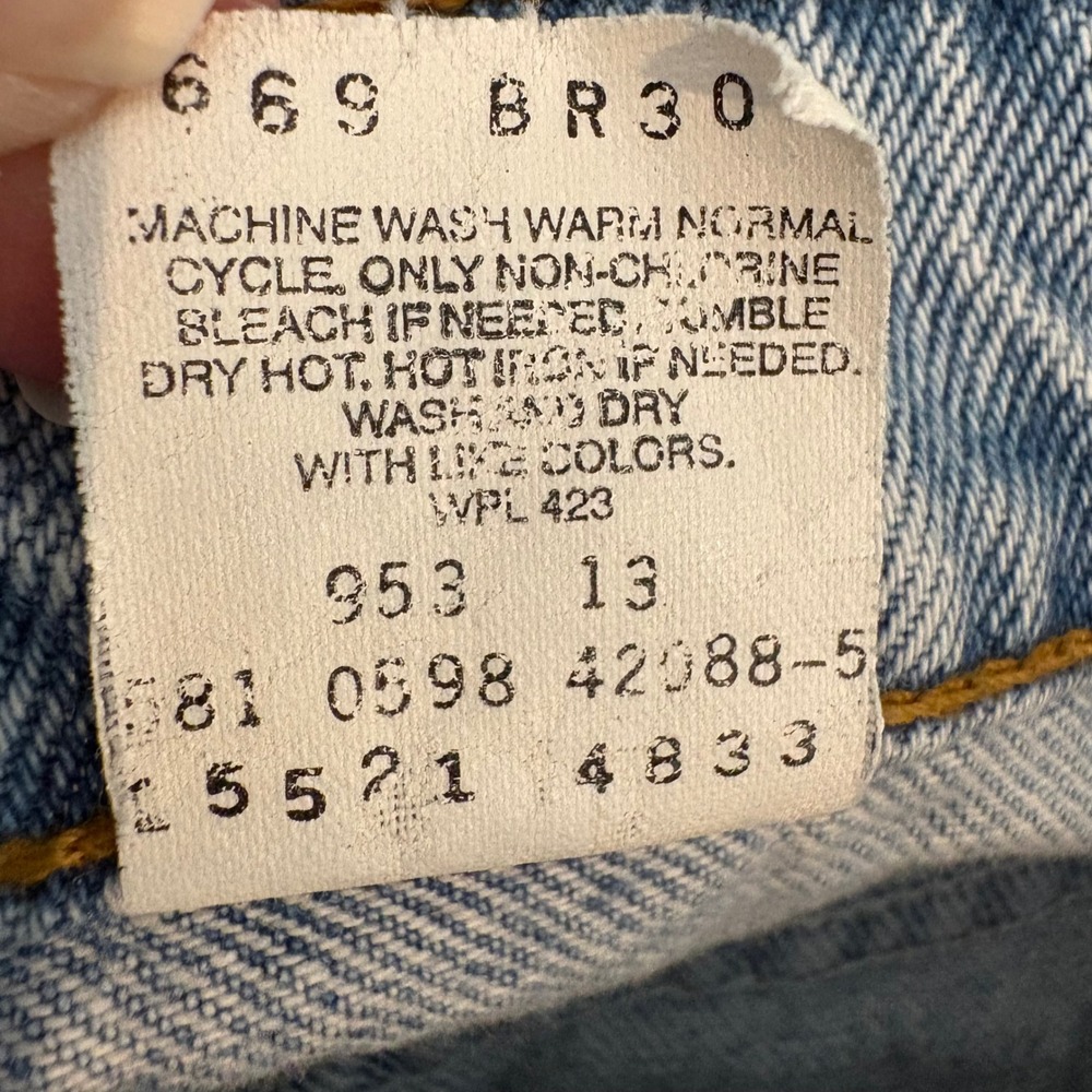 Vintage 1998 Levi's 512 Jeans Women's 12 29x31 USA Made Light Wash Slim Straight - Picture 5 of 16